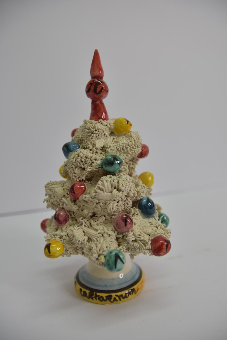 Albero di Natale in ceramica bianco Produzione artigianale di Caltagirone  h.17