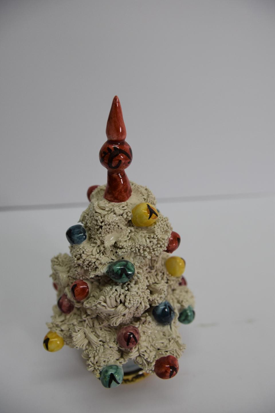 Albero di Natale in ceramica bianco Produzione artigianale di Caltagirone  h.17