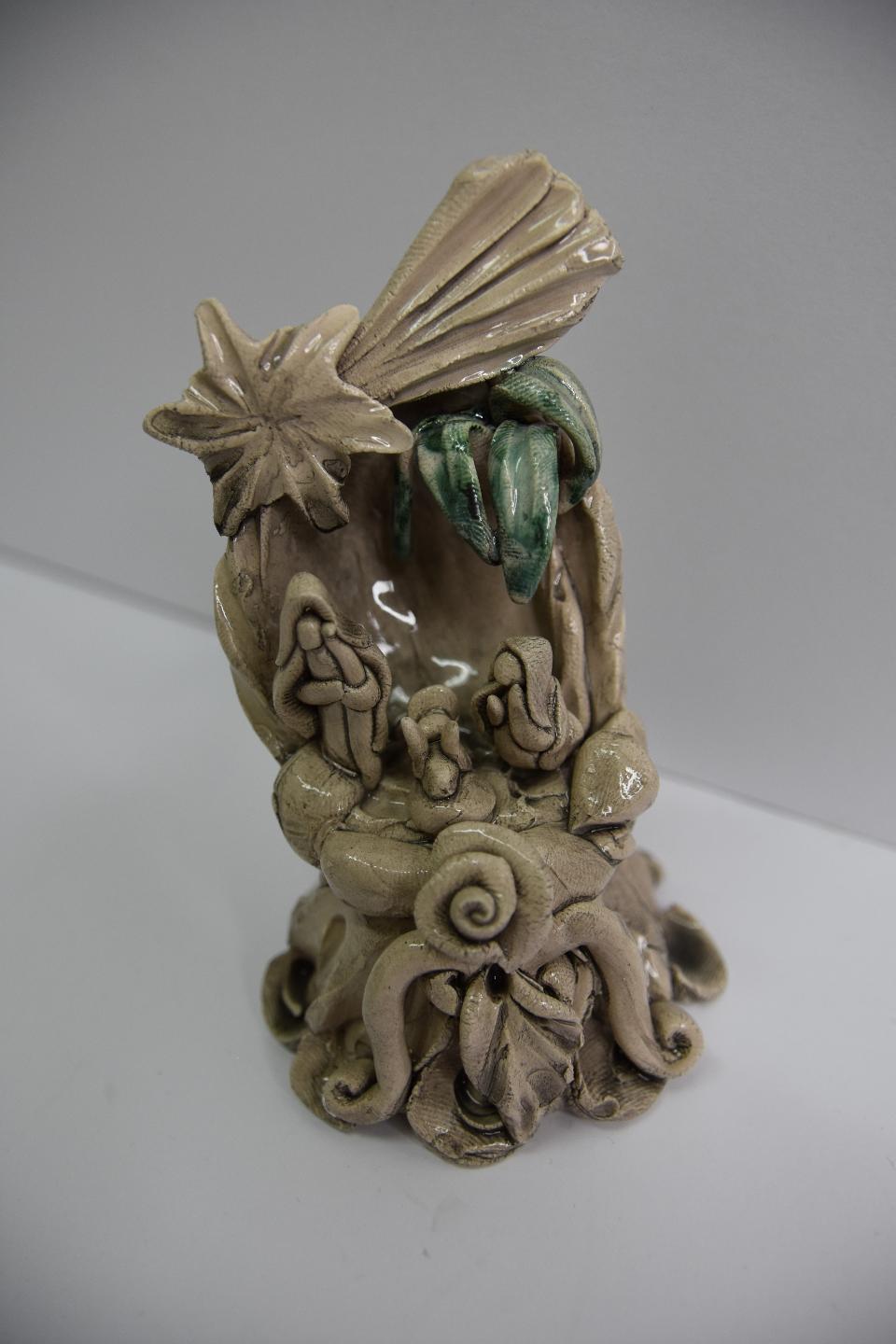 Presepe in ceramica con palma decorata Produzione artigianale di Caltagirone  h.15
