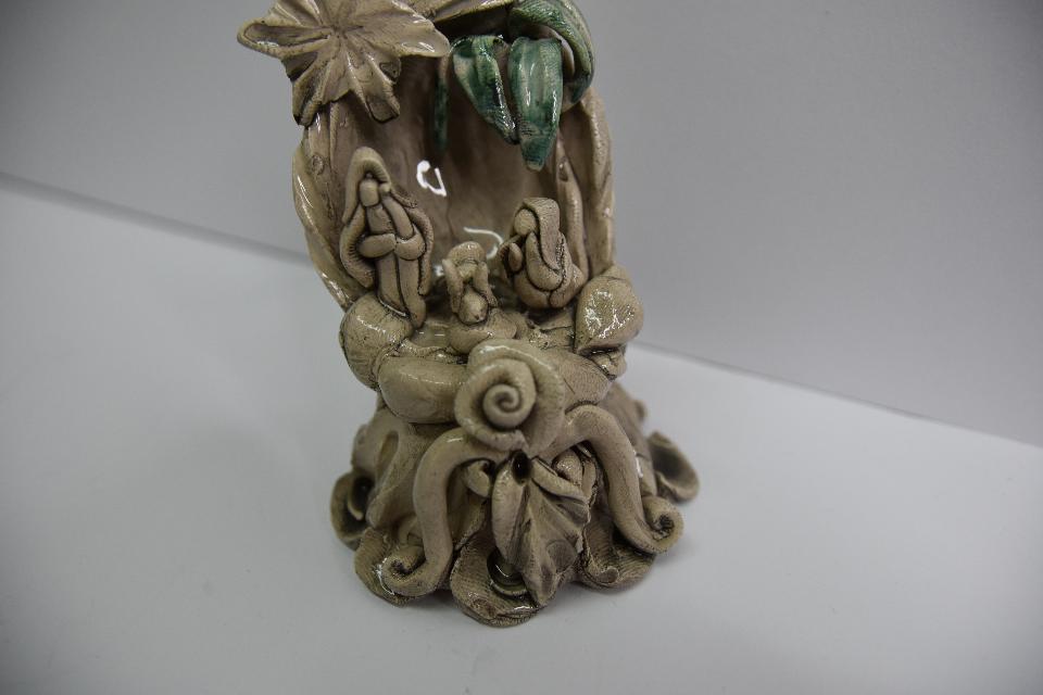 Presepe in ceramica con palma decorata Produzione artigianale di Caltagirone  h.15