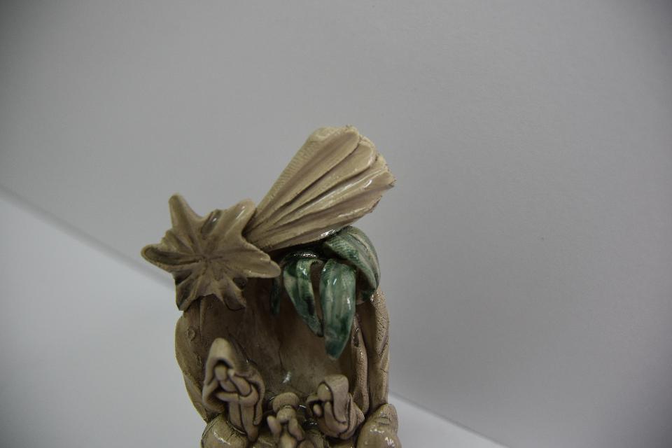 Presepe in ceramica con palma decorata Produzione artigianale di Caltagirone  h.15