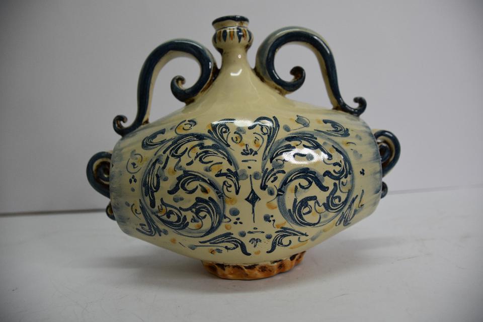 Scaldamani in ceramica Produzione artigianale di Caltagirone  h.23