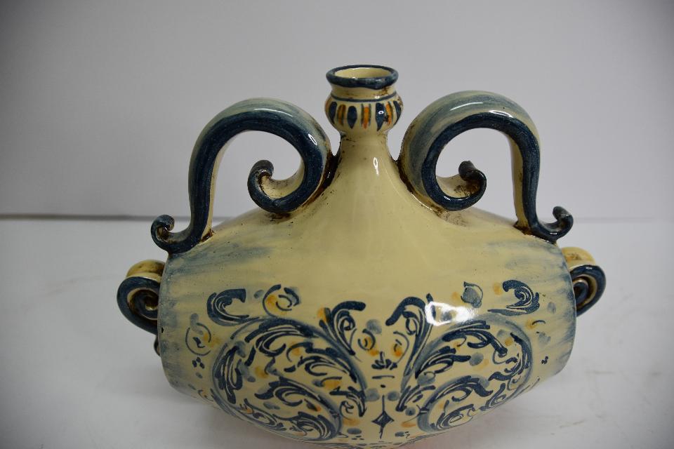 Scaldamani in ceramica Produzione artigianale di Caltagirone  h.23