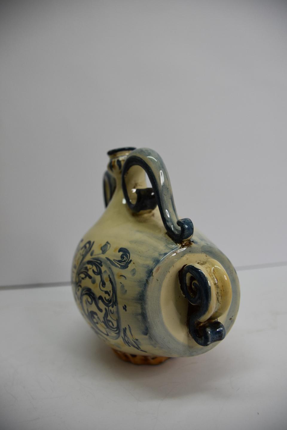 Scaldamani in ceramica Produzione artigianale di Caltagirone  h.23