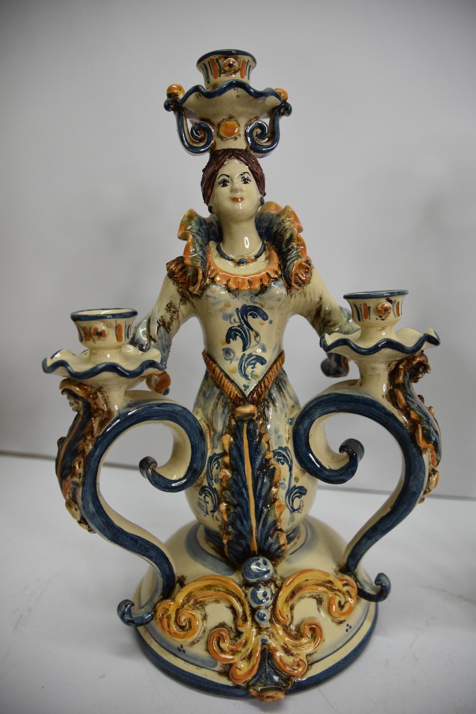 Candeliere in ceramica  Produzione artigianale di Caltagirone  h.30