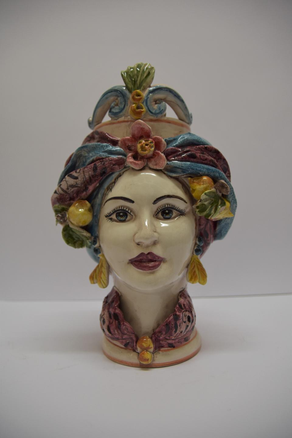 Coppia Teste di moro con turbante e limoni decoro blu e bordeaux Produzione artigianale di Caltagirone h.30cm