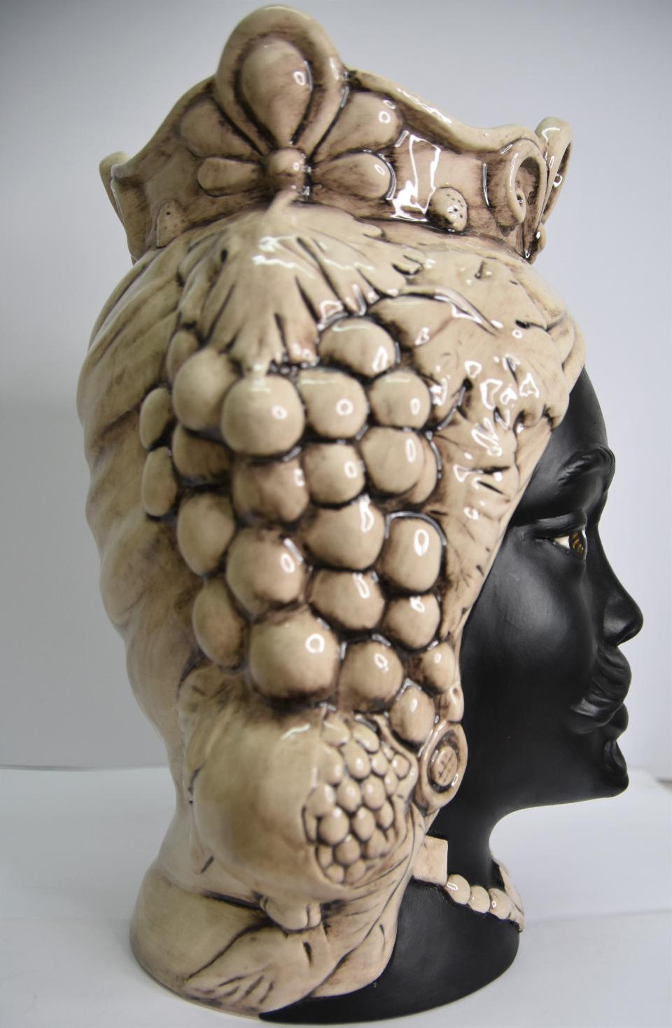 Coppia teste di moro decoro frutta fumé nero satinato Produzione artigianale di Caltagirone h.36 cm
