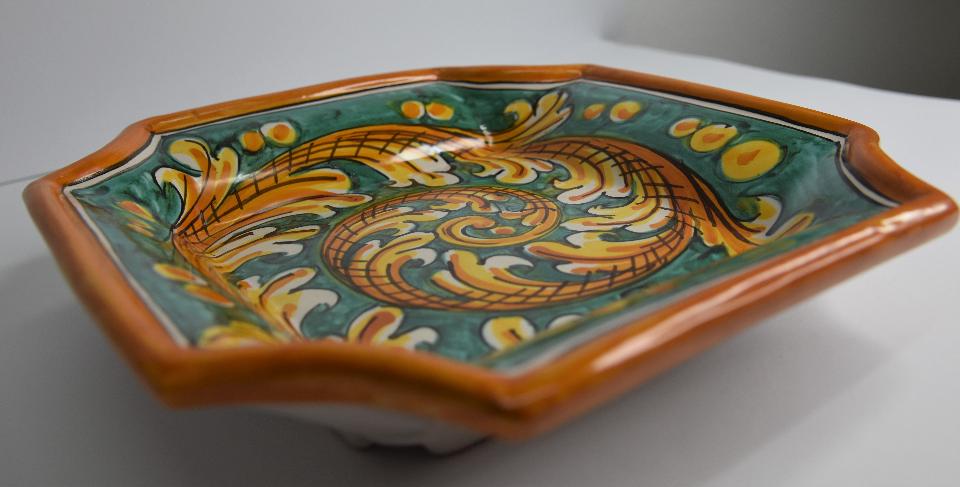 Svuota tasche/Porta caramelle in ceramica Produzione artigianale di Caltagirone 22 x 22