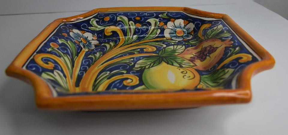 Svuota tasche/Porta caramelle in ceramica  Produzione artigianale di Caltagirone  22 x 22