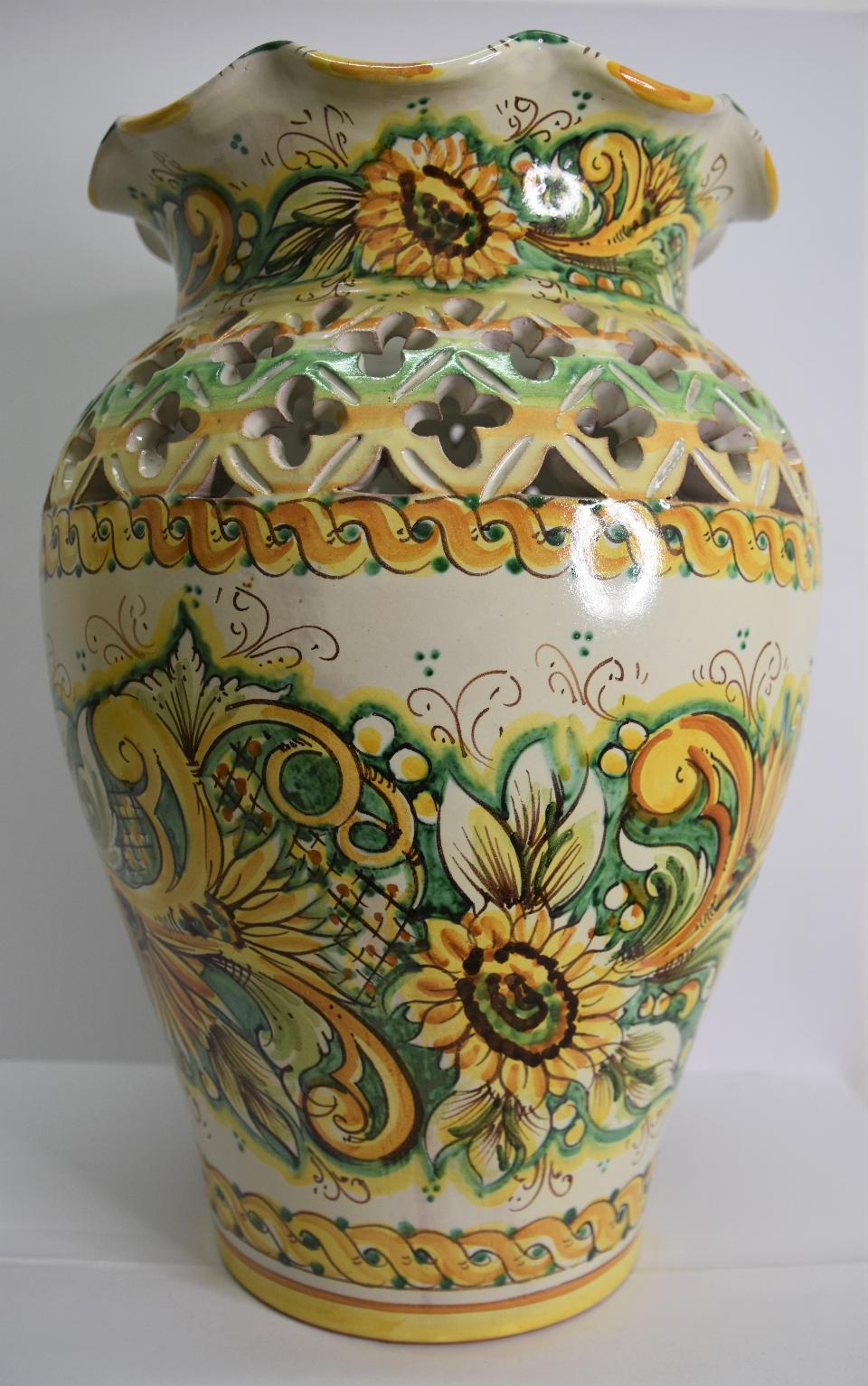 Porta ombrelli traforato smerlato decoro girasoli giallo e verde Produzione artigianale di Caltagirone h.50cm