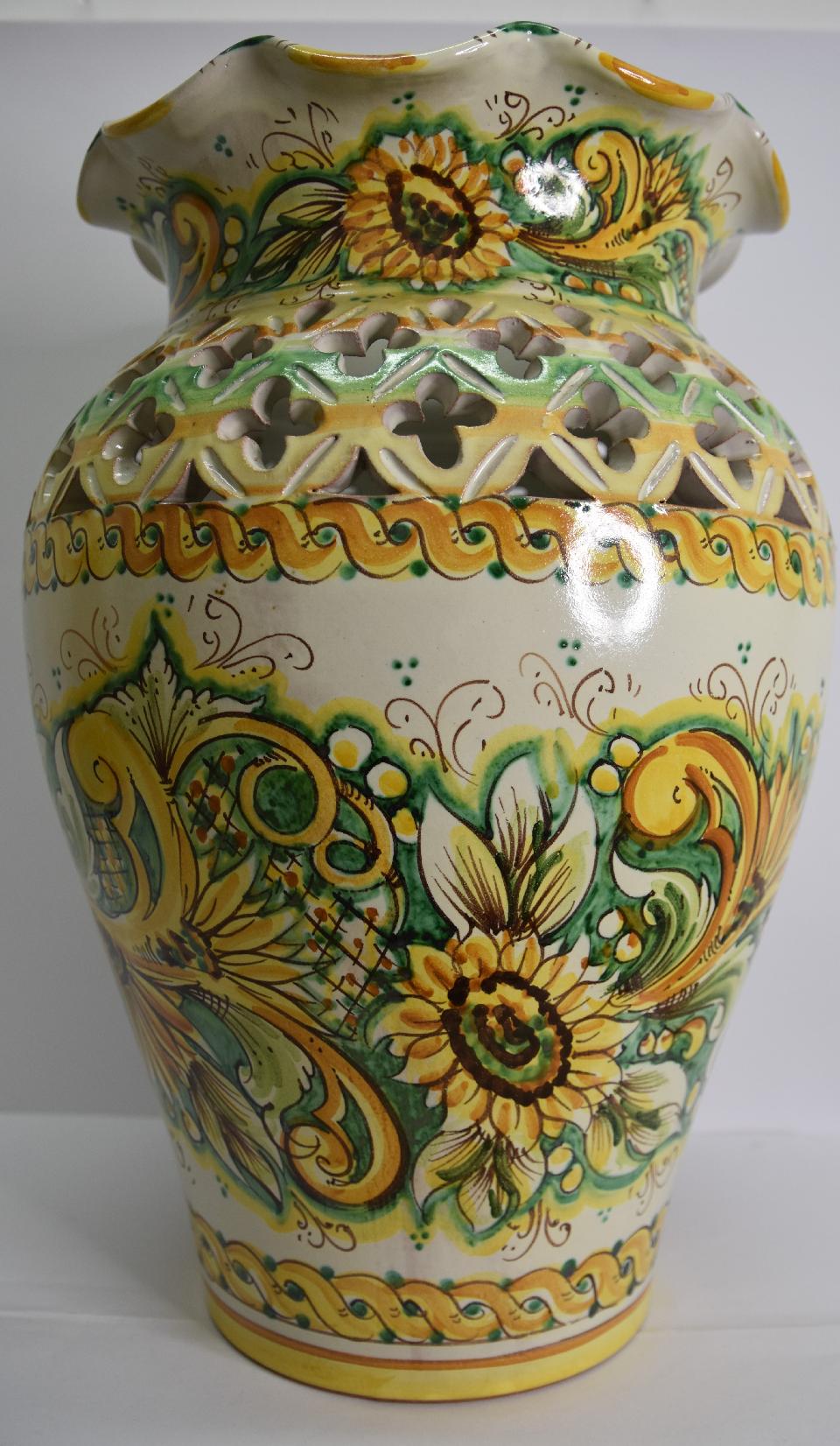 Porta ombrelli traforato smerlato decoro girasoli giallo e verde Produzione artigianale di Caltagirone h.50cm