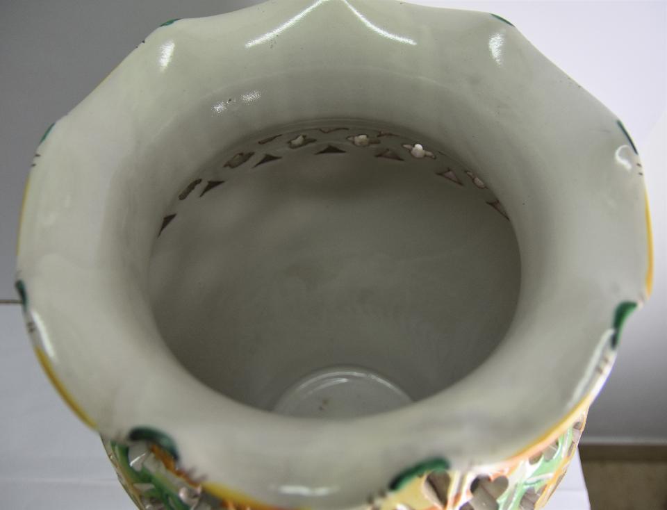 Porta ombrelli traforato smerlato decoro girasoli giallo e verde Produzione artigianale di Caltagirone h.50cm