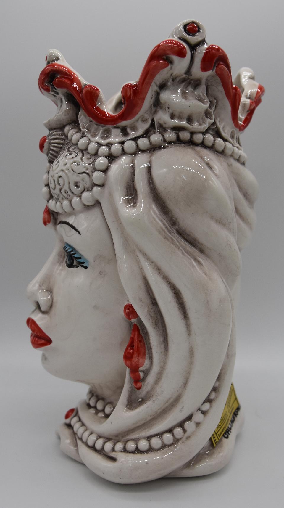 Coppia Teste di moro Emiro bianco antico/rosso Produzione artigianale di Caltagirone h.20 cm
