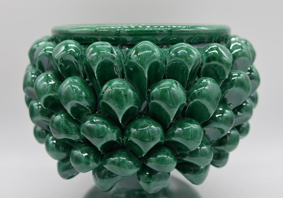 Mezza pigna h.15 cm verde ramino vaso porta pianta Produzione artigianale di Caltagirone con alzata