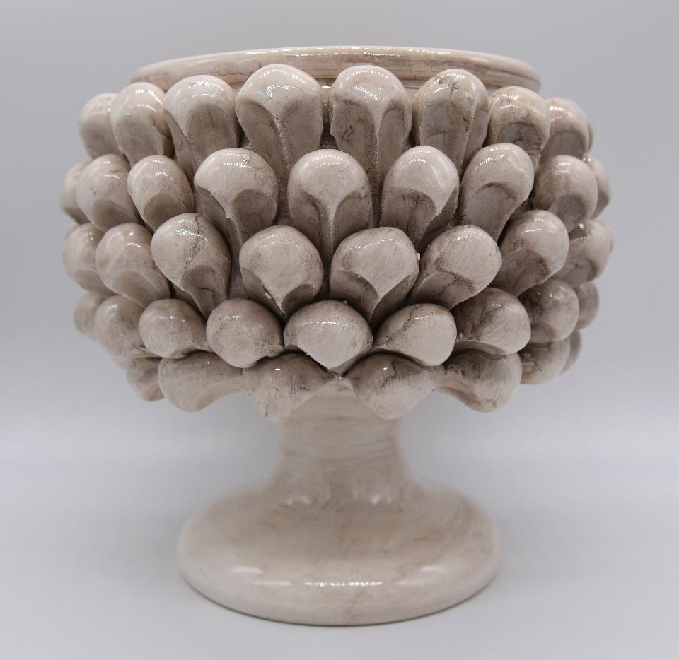 Mezza pigna h.15 cm bianco antico vaso porta pianta Produzione artigianale di Caltagirone con alzata