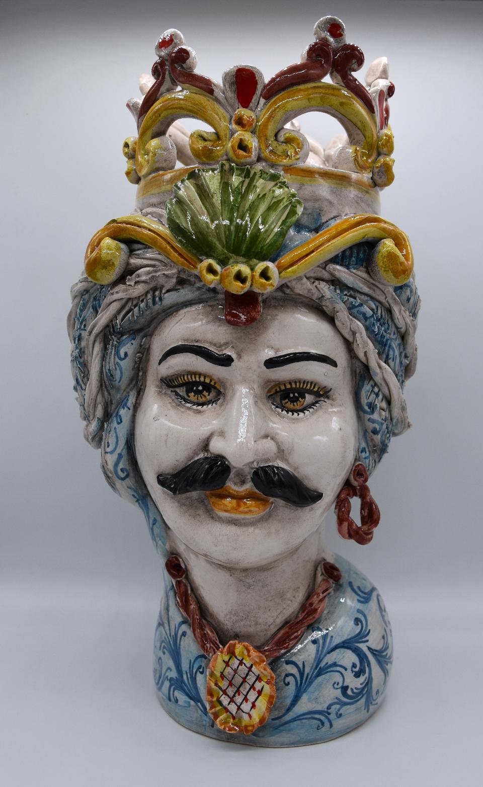 Coppia teste di moro con corona e turbante h.30 cm Produzione artigianale di Caltagirone decorate