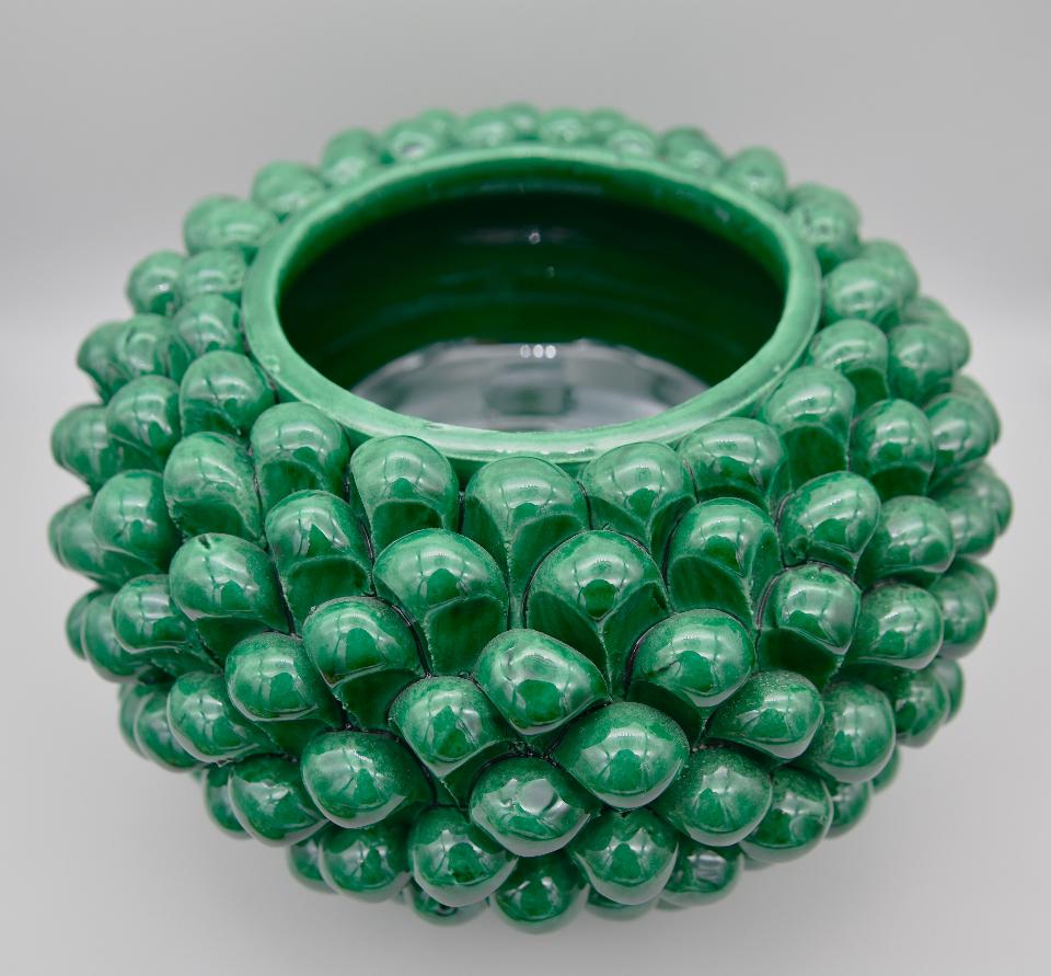 Biscottiera pigna decorata verde ramina Produzione artigianale di Caltagirone h.20 cm