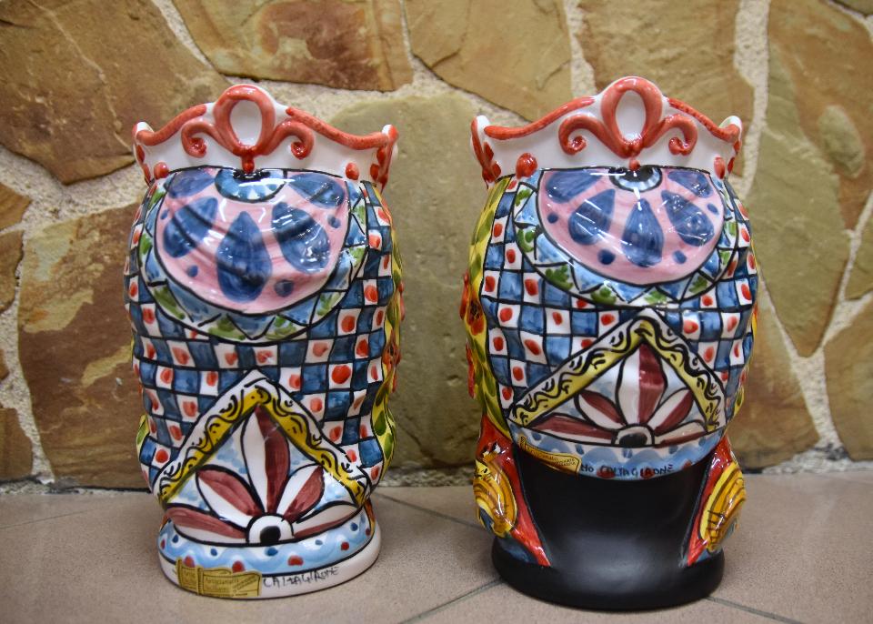 Coppia Teste di moro decoro siciliano Produzione artigianale di Caltagirone h.25 cm