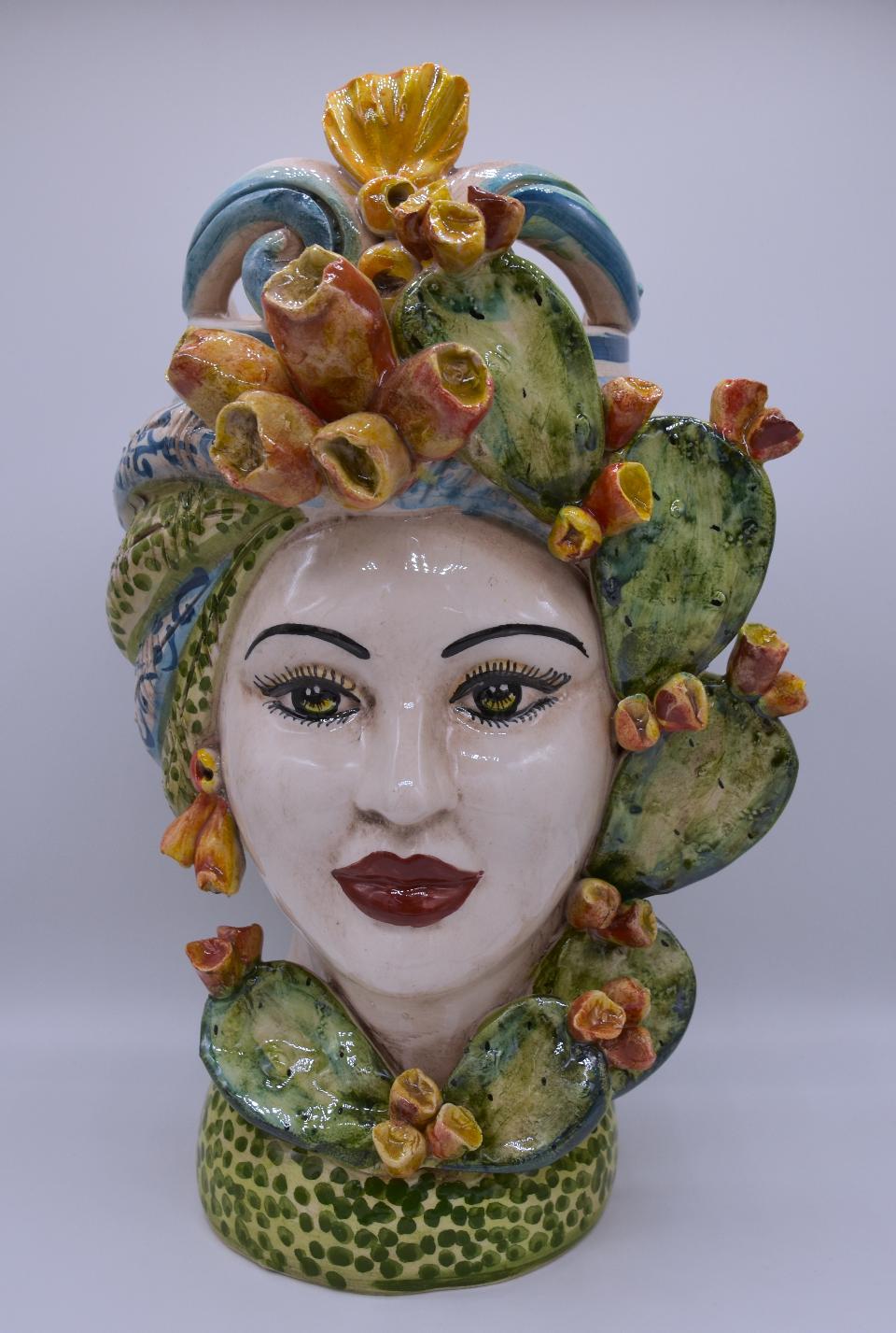 Coppia teste di moro con fichi d'india Produzione artigianale di Caltagirone h.30 cm