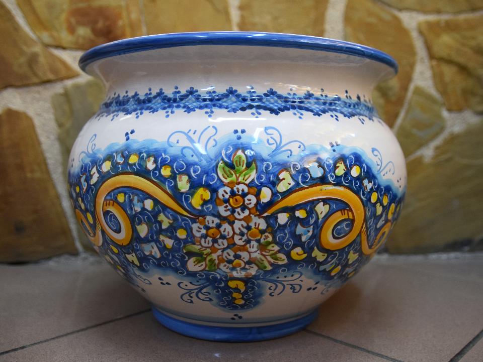 Portavaso cachepot decoro nastrino celeste in ceramica siciliana Produzione artigianale di Caltagirone Diametro 30cm