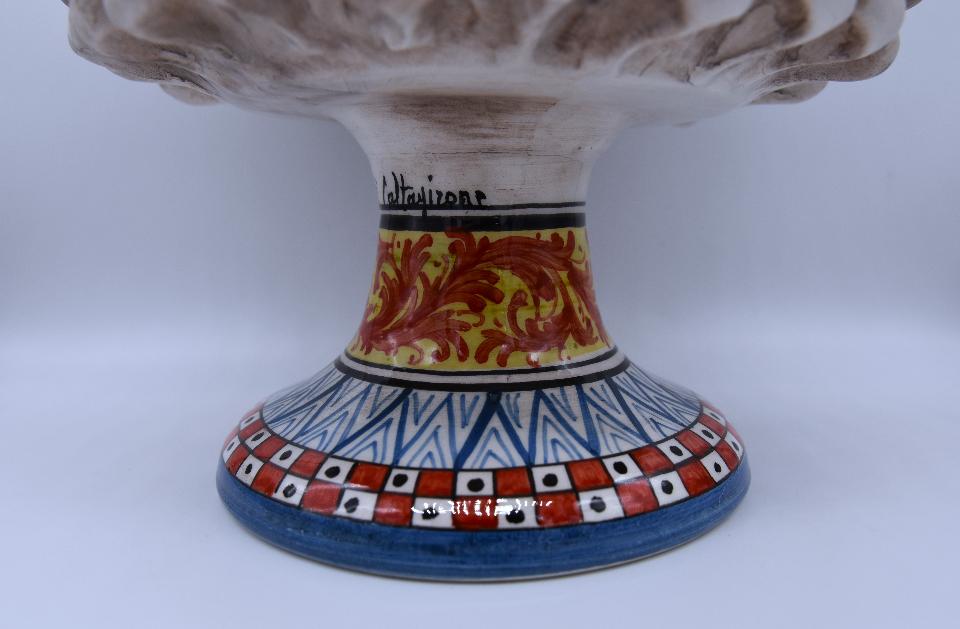 Mezza pigna cachepot con alzata h.22 cm Produzione artigianale di Caltagirone con base decorata