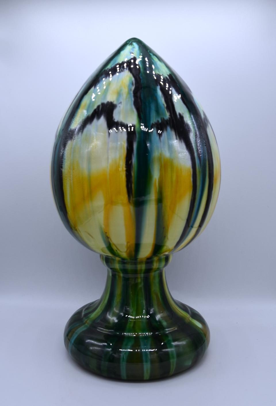 Pigna liscia kaleido Produzione artigianale di Santo Stefano di Camastra h.30 cm