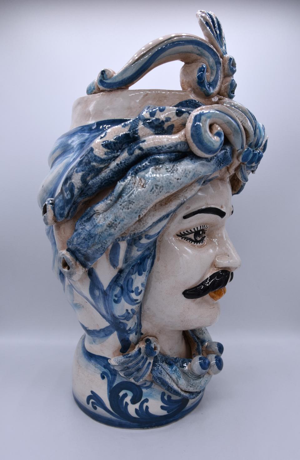 Coppia teste di moro con corona e turbante h.30 cm Produzione artigianale di Caltagirone decorate