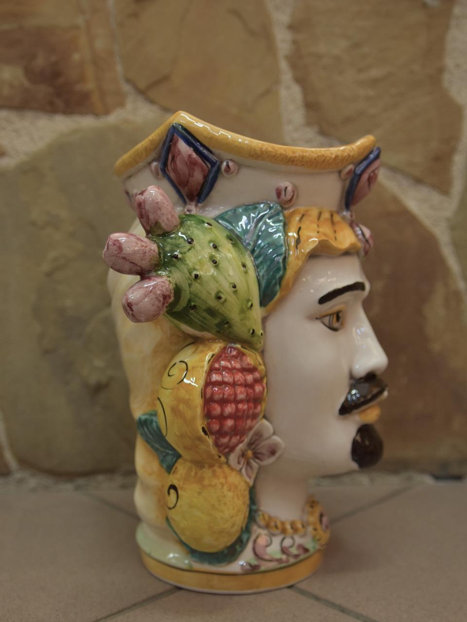 NEW Coppia teste di moro con frutta e fichi d'india moderne Produzione artigianale di Caltagirone h.25cm