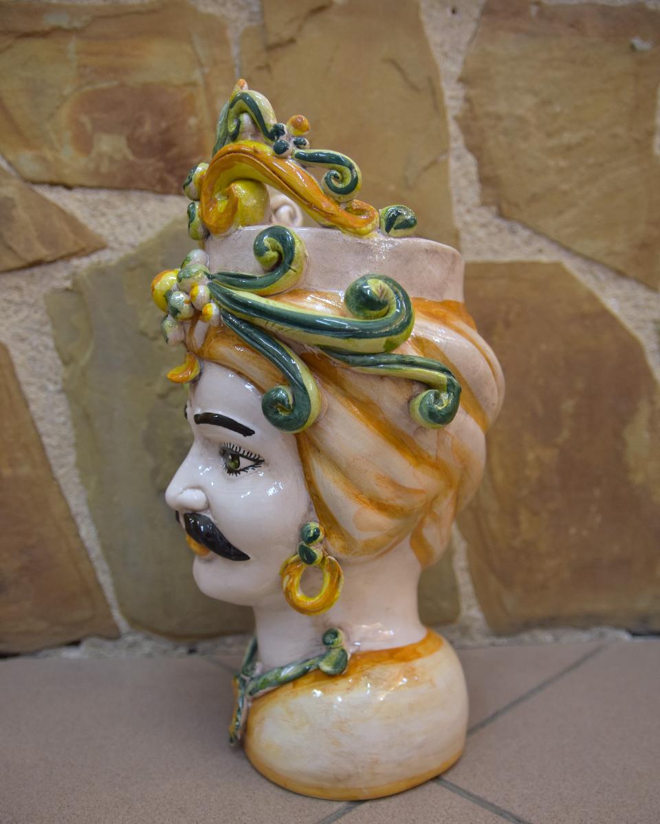 Coppia Teste di moro con corona decorate Produzione artigianale di Caltagirone h.30cm