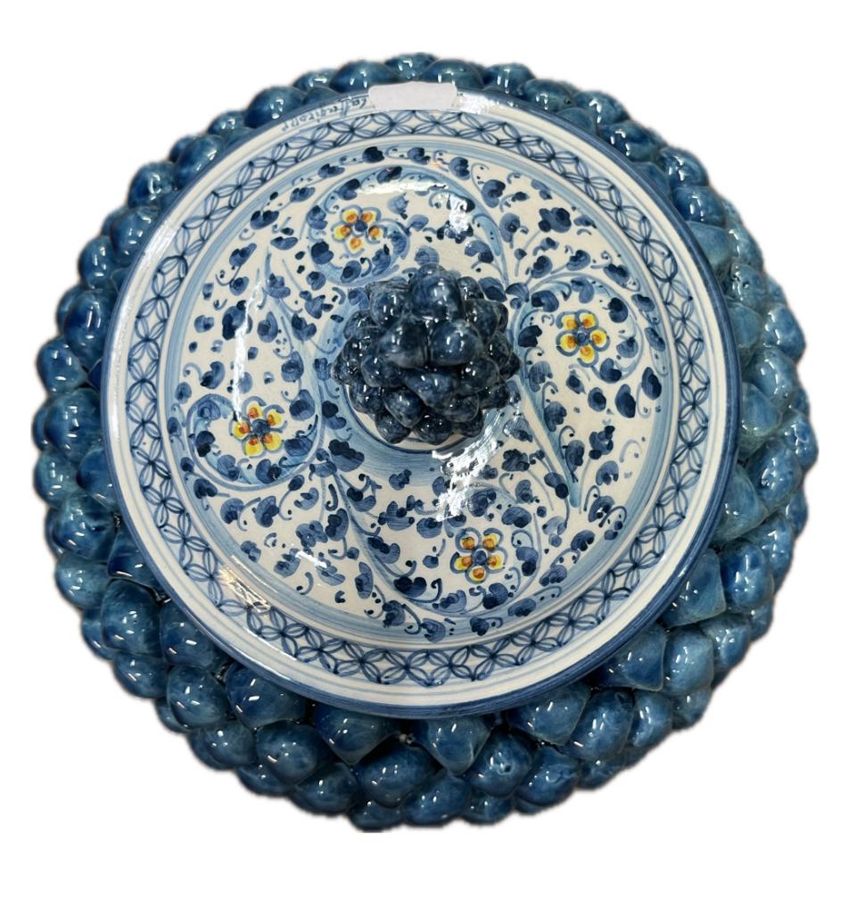 Biscottiera pigna decorata blu antico Produzione artigianale di Caltagirone H 25cm