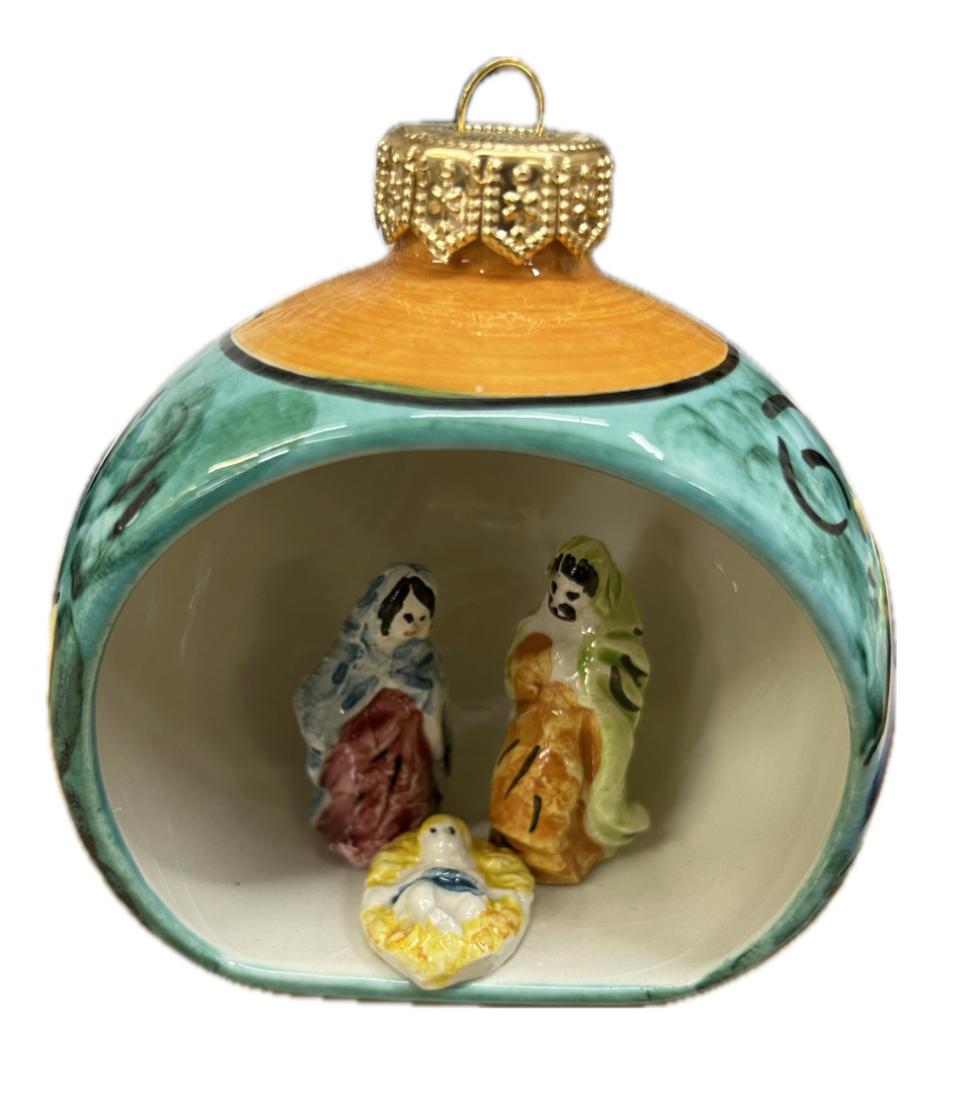 Pallina con presepe in ceramica Produzione artigianale di Caltagirone H 10cm