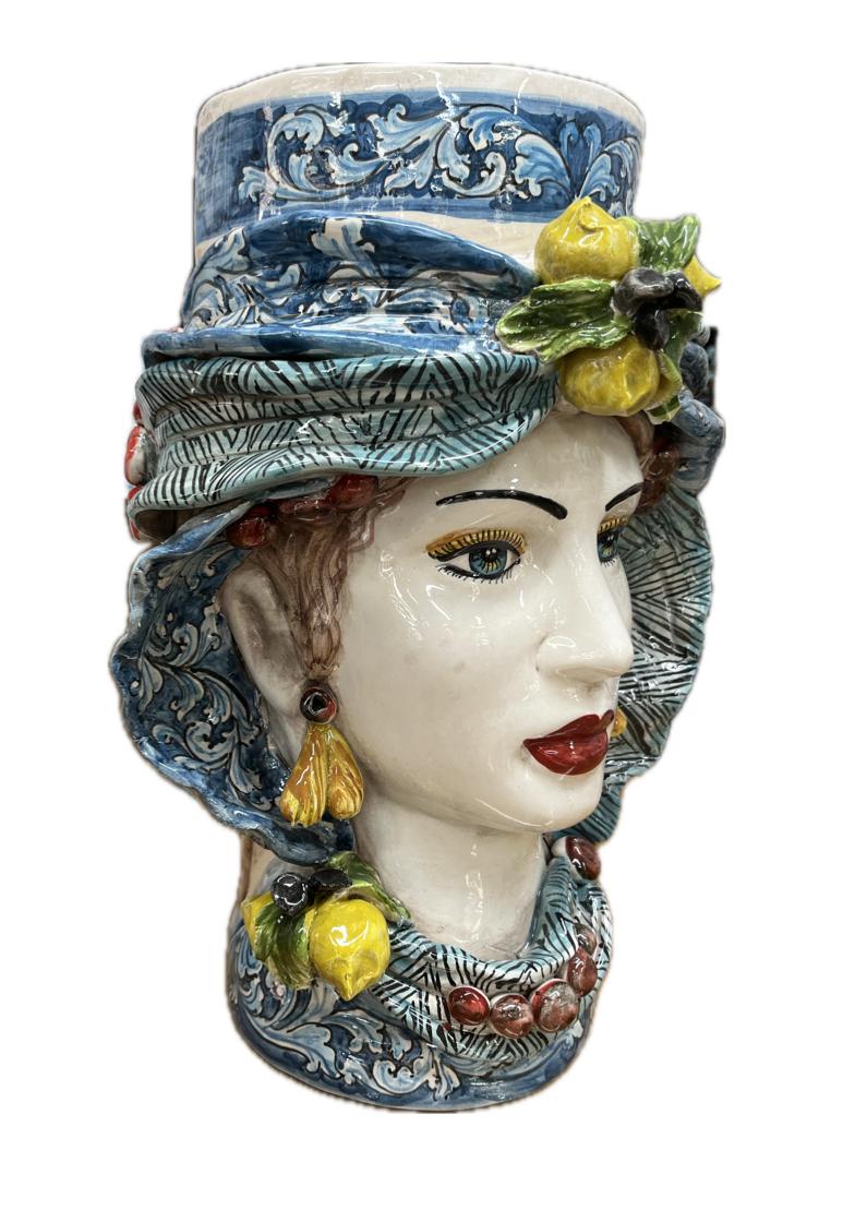 Teste di moro decoro azzurro con limoni e drappeggio Produzione artigianale di Caltagirone H 38cm