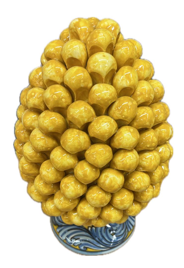 Pigna siciliana in ceramica giallo ocra con base decorata Produzione artigianale di Caltagirone h.25cm