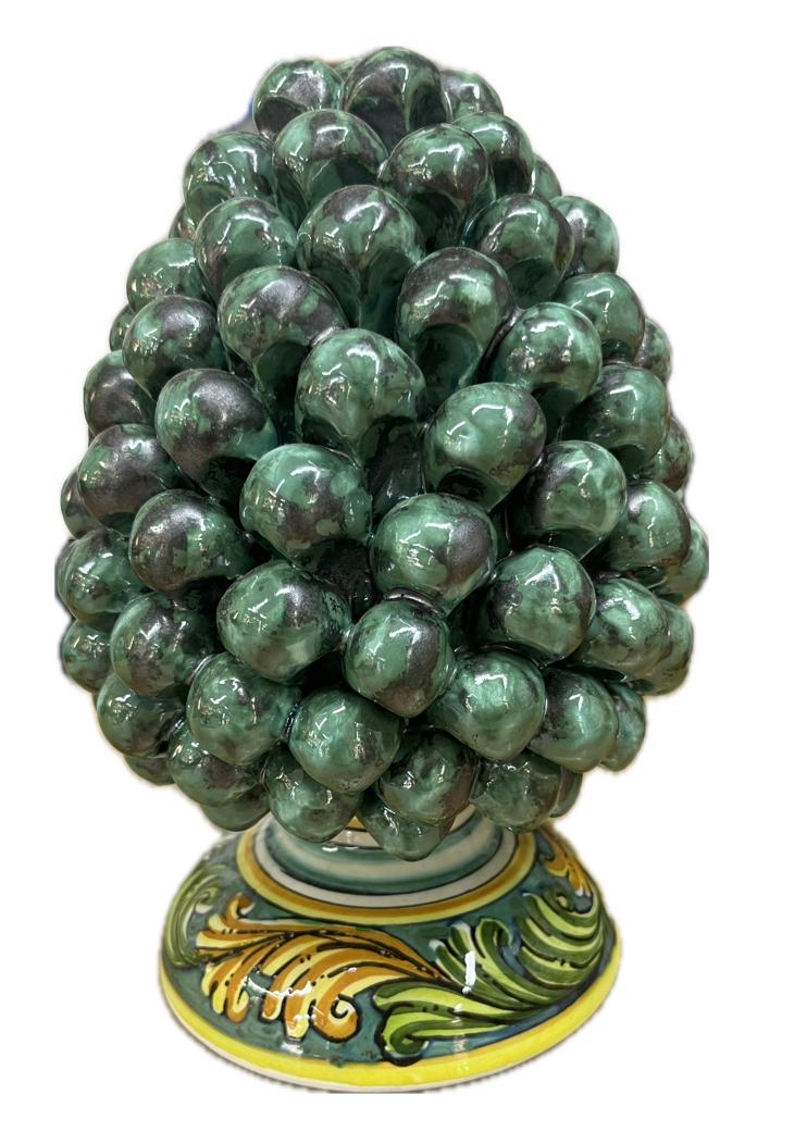 Pigna siciliana in ceramica verde ramina Produzione artigianale di Caltagirone h.20cm