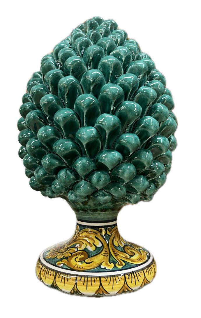 Pigna siciliana in ceramica con piede decorato Produzione artigianale di Caltagirone H 30cm