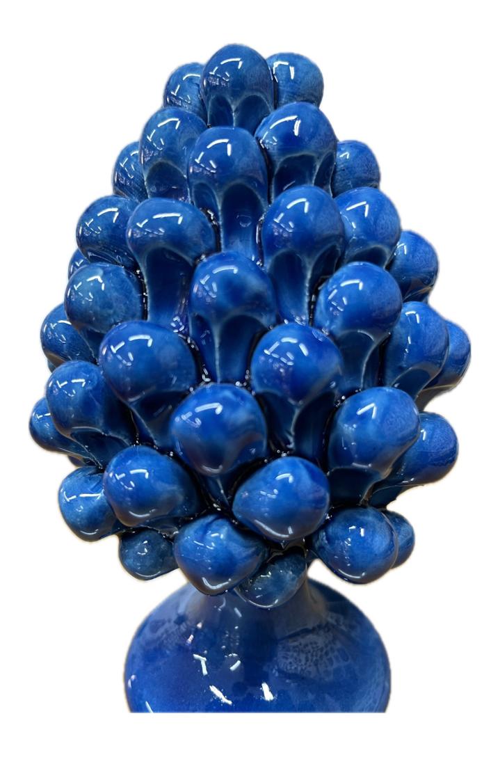 Pigna siciliana in ceramica monocolore blu Produzione artigianale di Caltagirone H 15cm