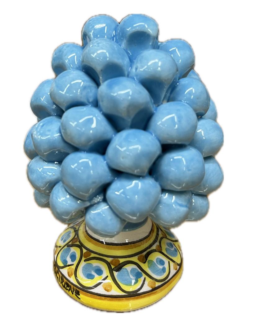 Pigna siciliana in ceramica con piede decorato azzurro Produzione artigianale di Caltagirone H 12cm