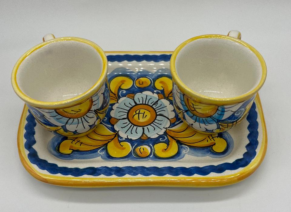 Tet a Tet servizio da caffè, due tazzine e vassoio in ceramica Produzione artigianale Santo Stefano di Camastra Larghezza 19cm