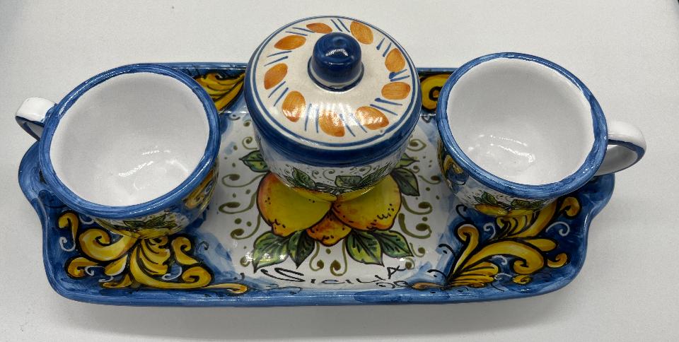 Tet a Tet servizio da caffè, due tazzine, zuccheriera e vassoio in ceramica Produzione artigianale Santo Stefano di Camastra Lunghezza 27cm