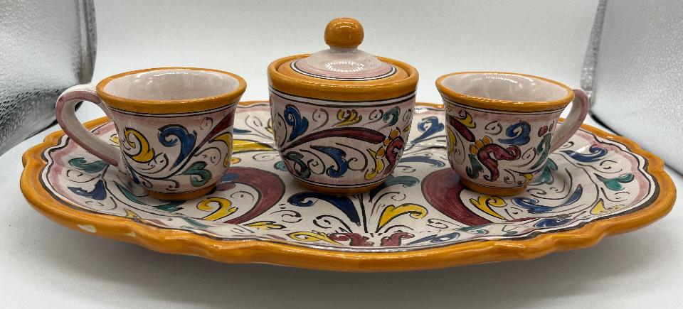 Tet a Tet servizio da caffè, due tazzine, zuccheriera e vassoio in ceramica Produzione artigianale di Caltagirone Lunghezza 30cm