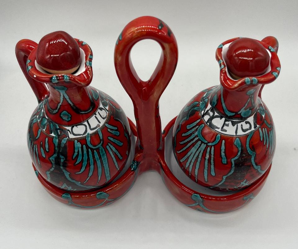 Set olio e aceto con cestello decoro ceramica rossa Produzione artigianale Santo Stefano di Camastra h.15cm