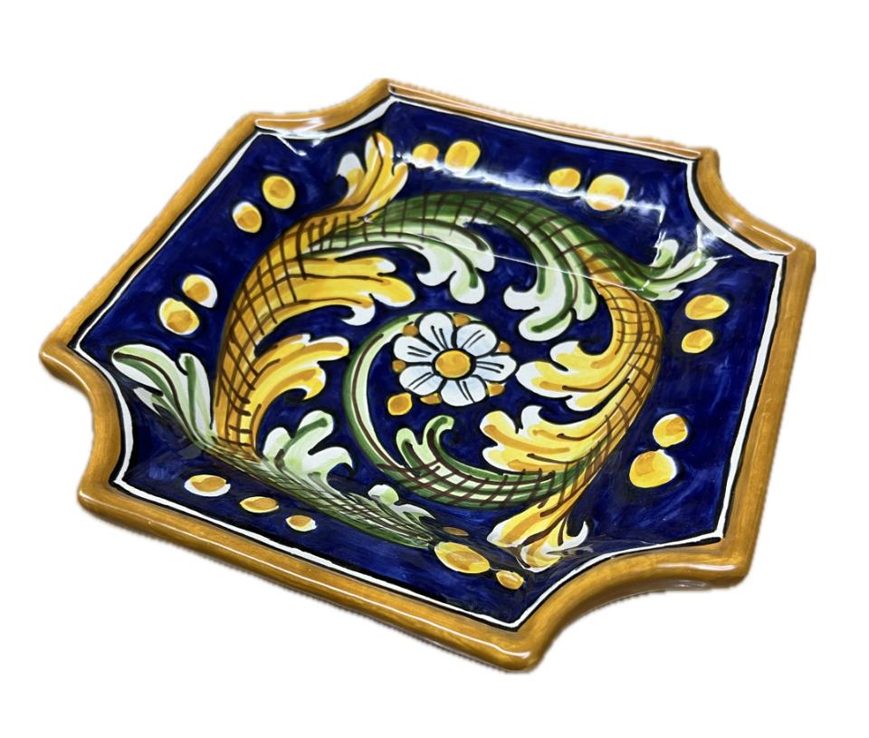 Svuota tasche/Porta caramelle in ceramica Produzione artigianale di Caltagirone 22 x 22