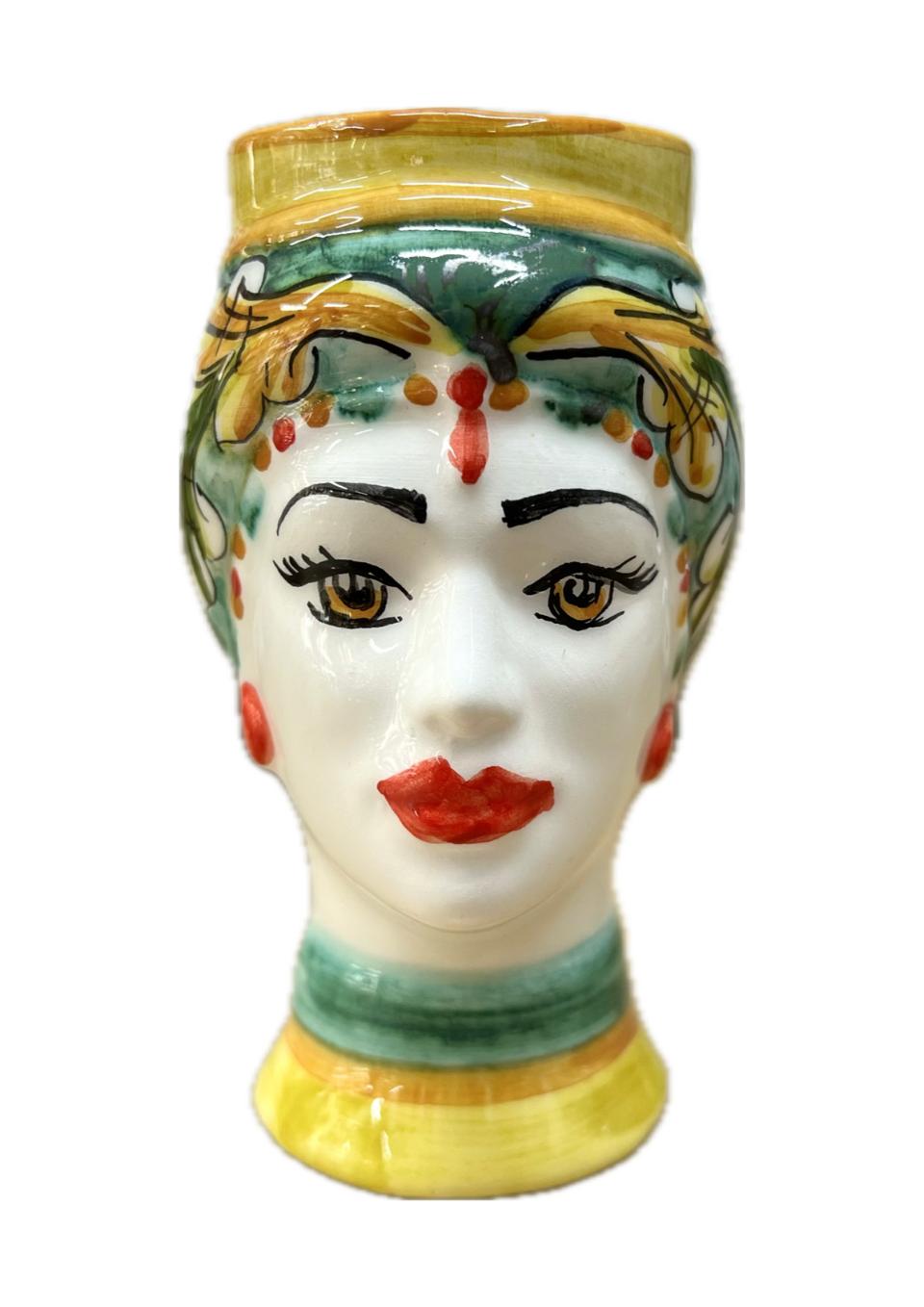 Teste di moro modello Token verde con ornato giallo Produzione artigianale di Caltagirone h.14 cm