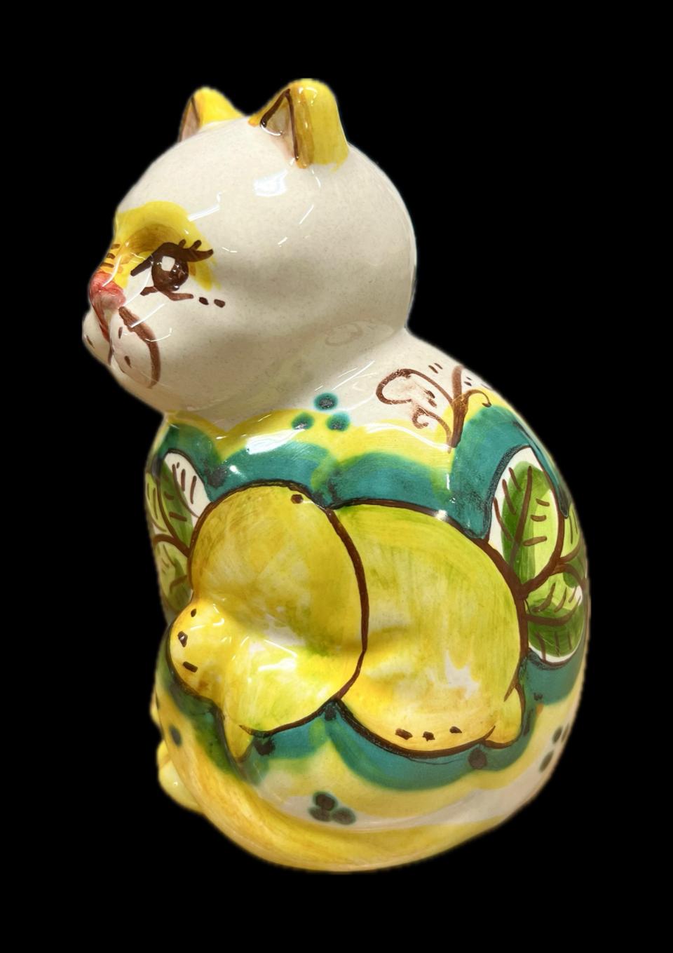 Gatto in ceramica siciliana decoro limoni su fondo verde Produzione artigianale di Caltagirone h.13cm