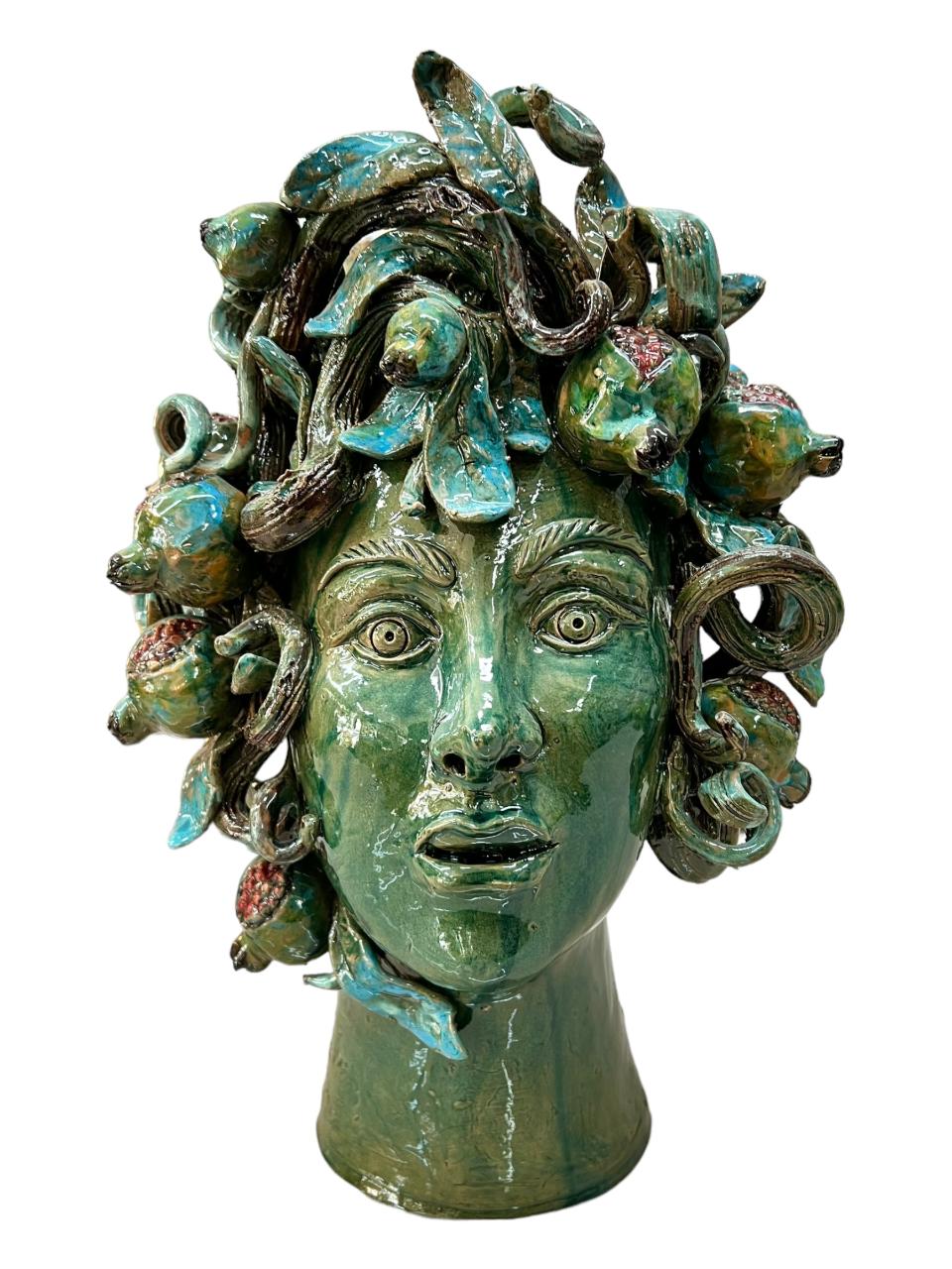 Testa di moro collezione I Miti modello Demetra con melograni Produzione artigianale di Palermo h.40 cm