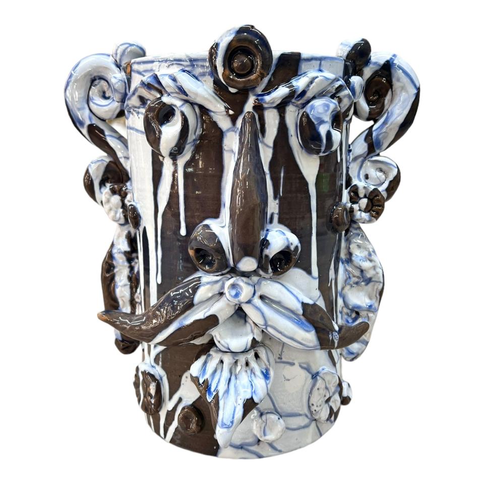 Testa di moro collezione I Miti modello Sicano con applicazioni decoro bianco e grigio marmo Produzione artigianale di Santo Stefano di Camastra h.30cm