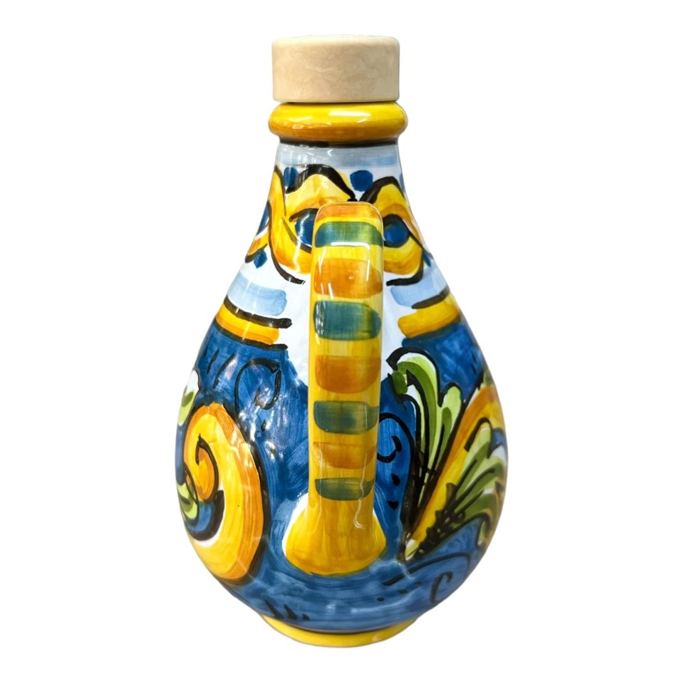 Oliera con manico in ceramica siciliana decoro ornato barocco giallo, verde e blu Produzione artigianale di Caltagirone h.15cm