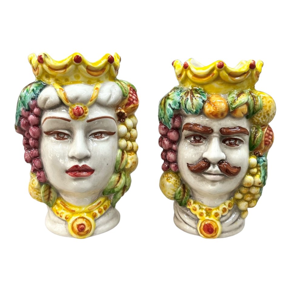 Coppia Teste di Moro con frutta modello classico Produzione artigianale  di Caltagirone h.15cm