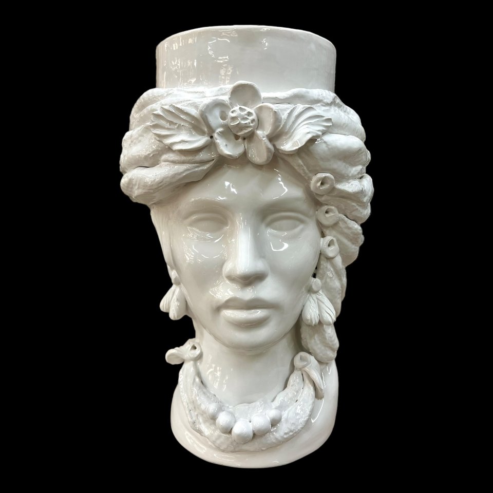 Teste di moro monocolore bianca con turbante Produzione artigianale  di Caltagirone h.40cm