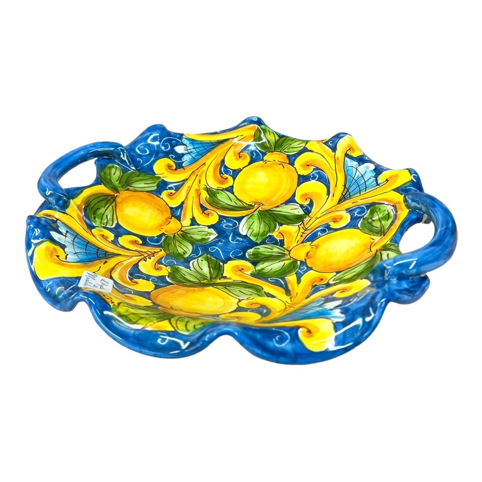 Centrotavola smerlato con manici con limoni decoro ornato barocco giallo e blu Produzione artigianale di Santo Stefano di Camastra Diametro 30cm